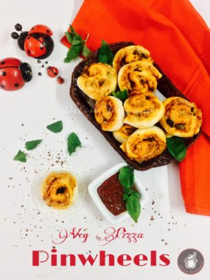 Veg Pizza Pinwheels