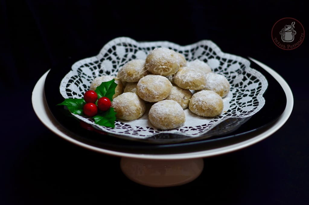 Mexican Wedding Cookies/Polvorones