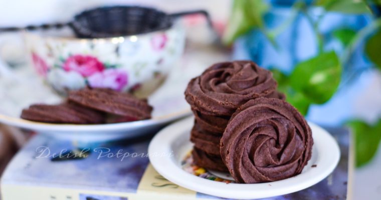 Eggless Ragi / Finger Millet Chocolate Rosette Cookies