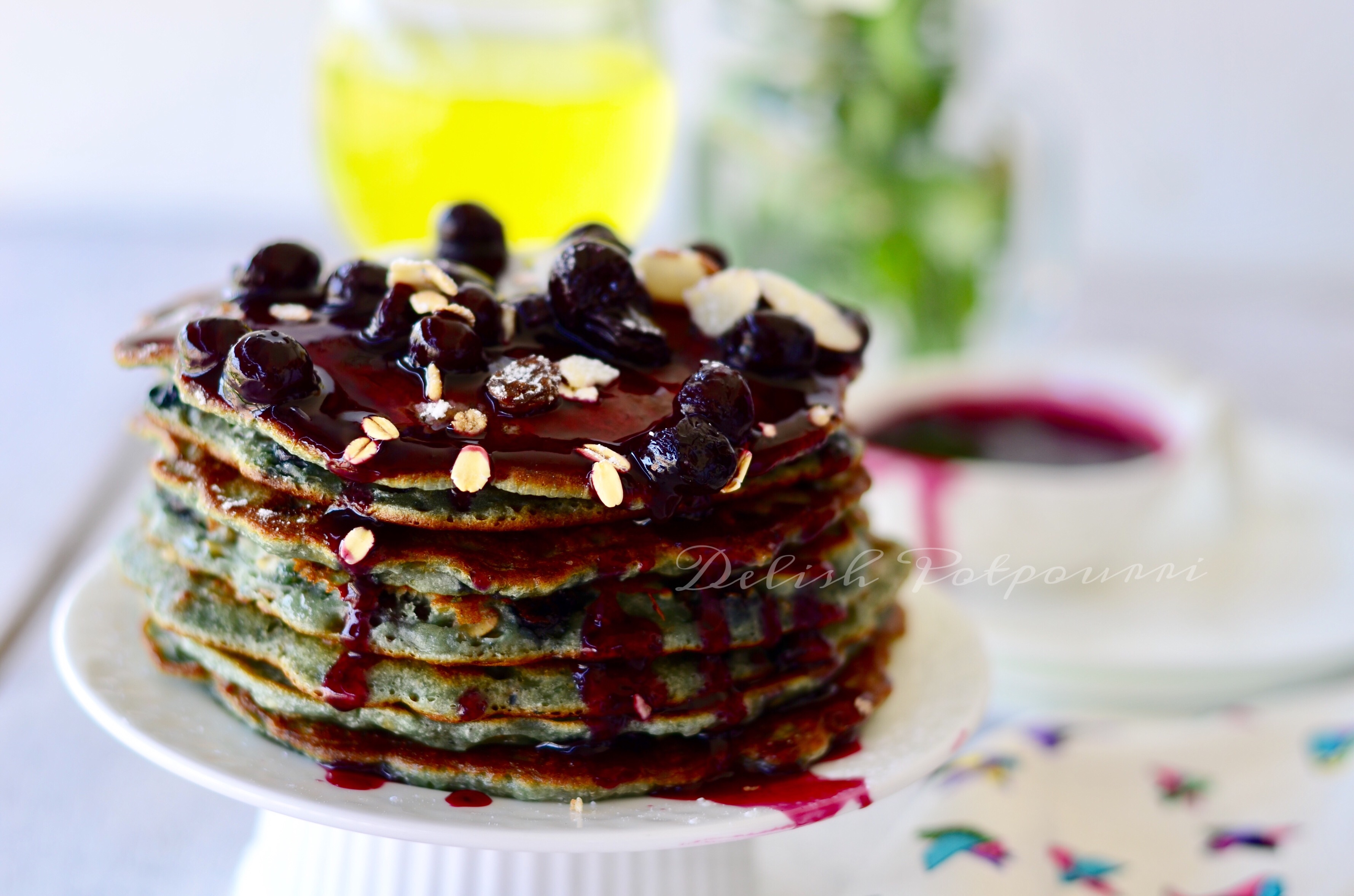 Blueberry Crumble Pancakes